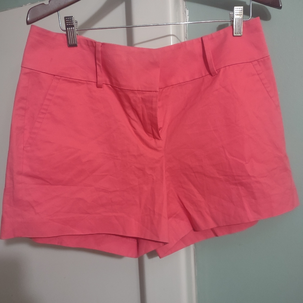 Woman's Ann Taylor Red Signature Shorts size 10